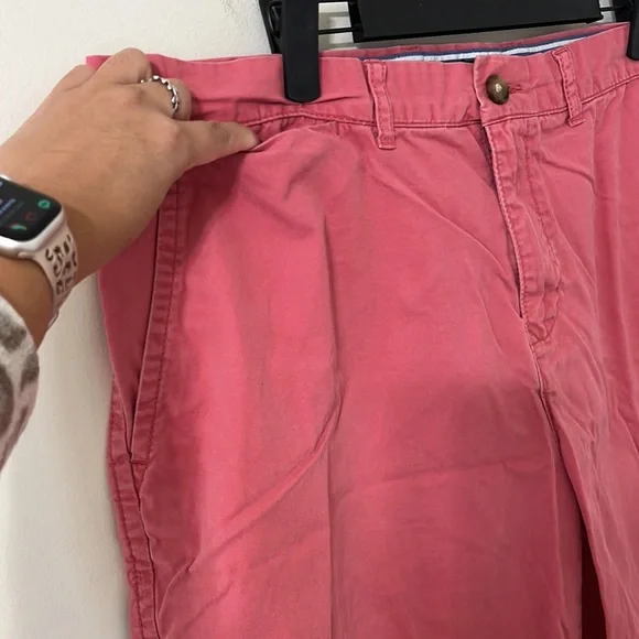 Tommy Hilfiger Salmon Red Pink 9" Bermuda Twill Flat Front Chino Shorts Size 36 - Picture 3 of 8